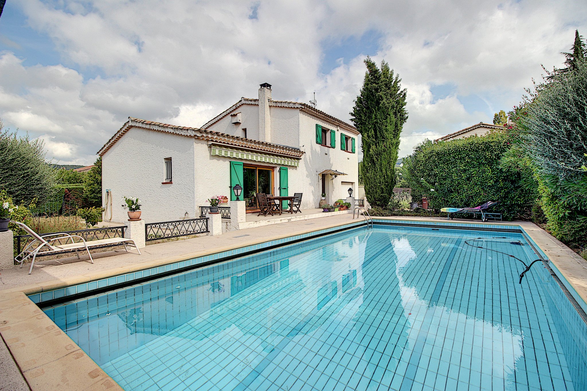 vente Draguignan Villa de 136 m² avec piscine