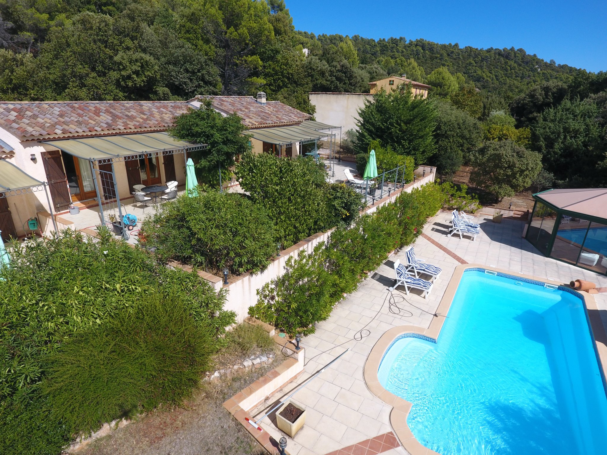 vente MOISSAC BELLEVUE VILLA AVEC PISCINE ET GARAGE SUR UN